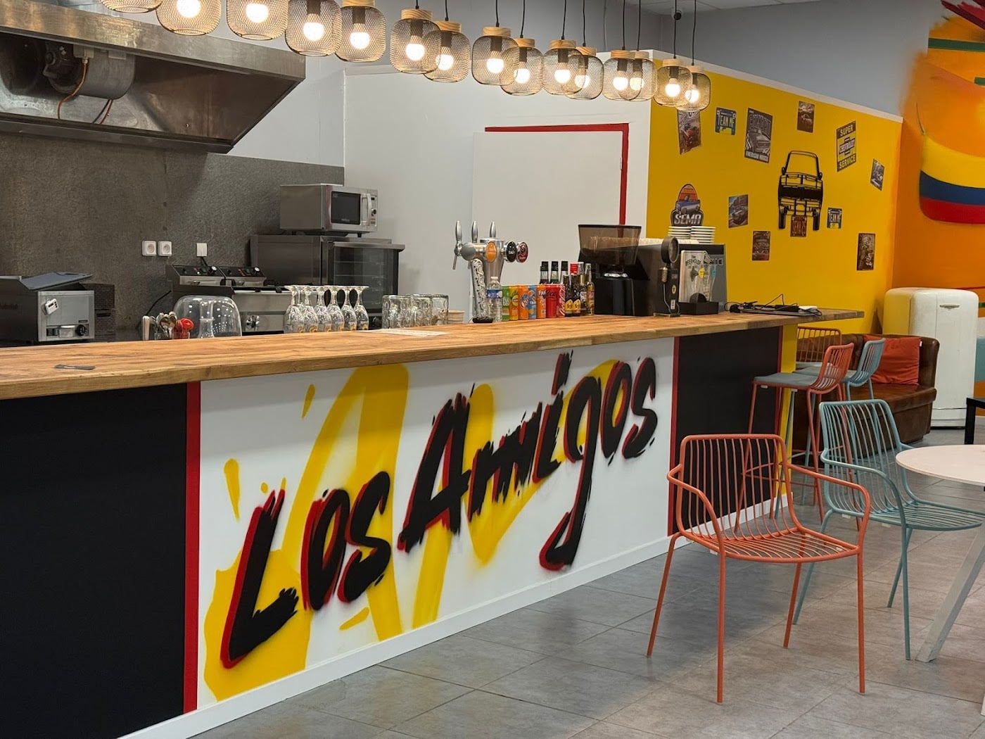 Los Amigos